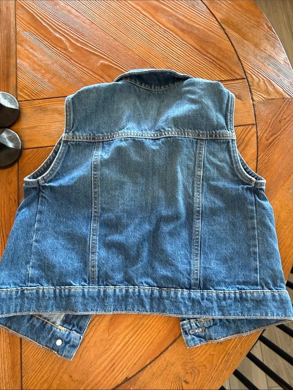 Old Navy classic sleeveless